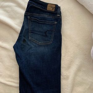 American eagle size 6 jeans